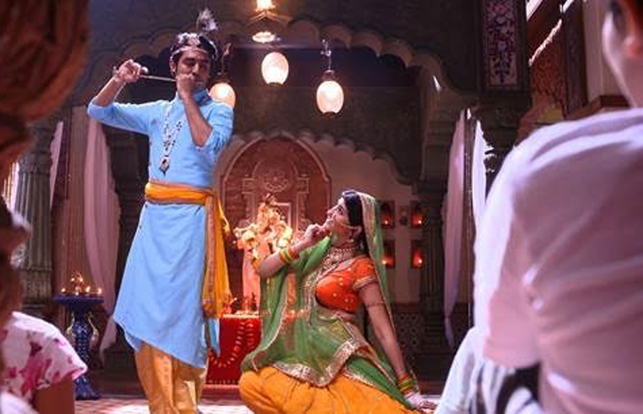 Naren-Pooja's 'Radha-Krishna' act in Piyaa Albela