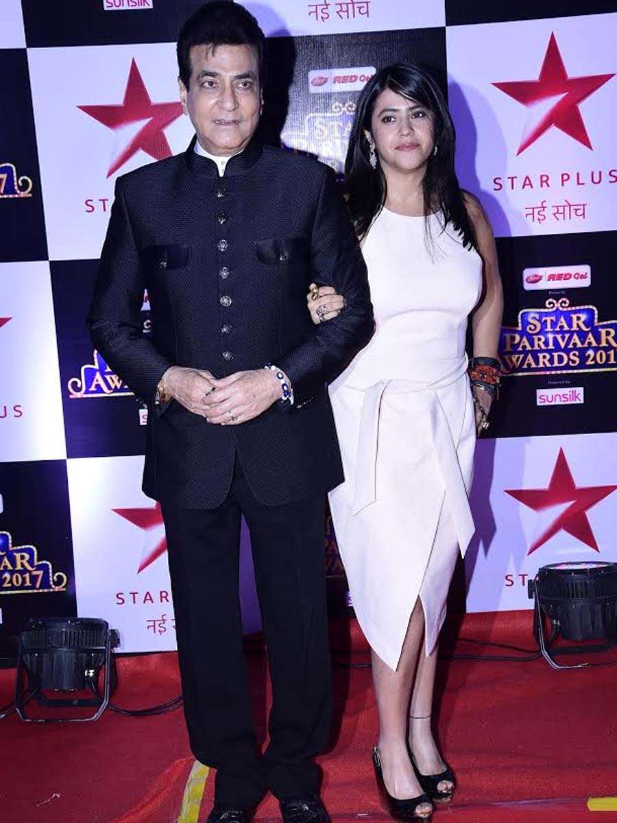 JItendra Kapoor & Ekta Kapoor at STAR Parivaar Awards.