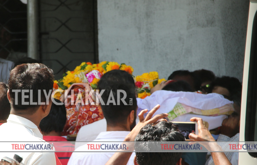 Celebs at Reema Lagoo's funeral
