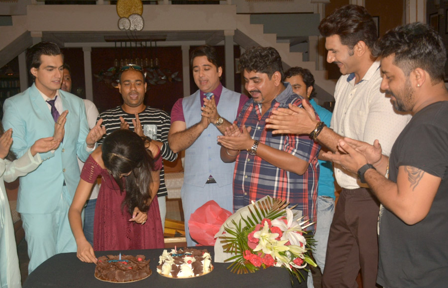 Shivangi Joshi birthday celebration