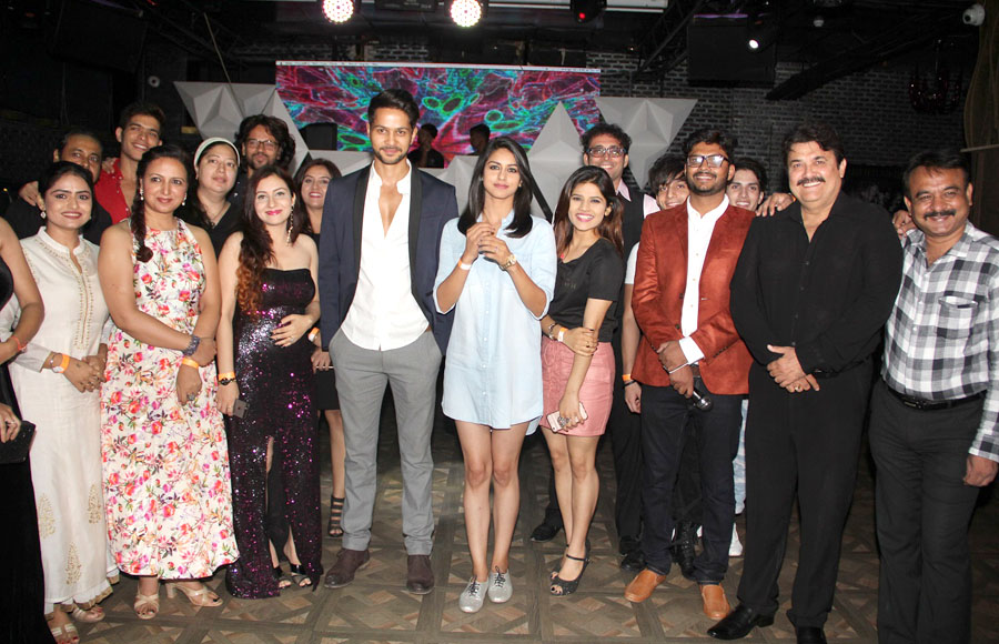 Cast and Crew of Aisi Deewangi