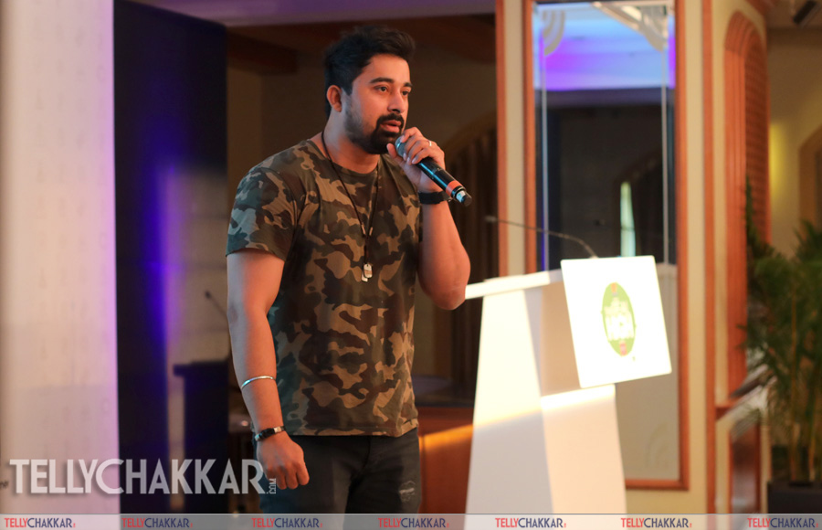 Rannvijay with team at the launch of Arre's The Real High