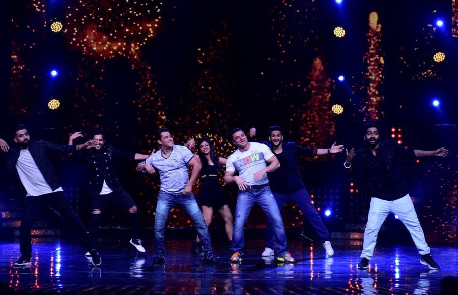 Groovy night with Salman Khan on Nach Baliye 8