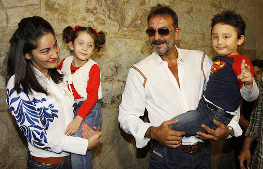 Sanjay Dutt with wife Manyata Dutt