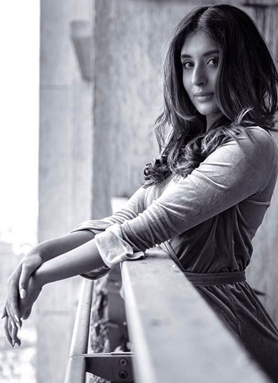  Kritika Kamra