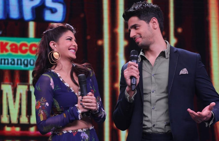 Sidharth Malhotra and Jacqueline Fernandez on Sa Re Ga Ma Pa Li'l Champs