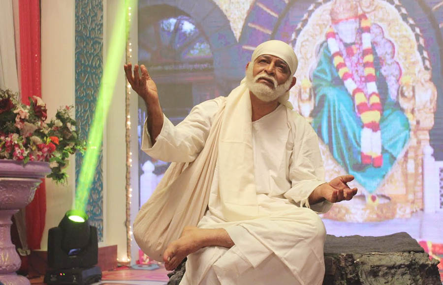Abdul as Sai Baba