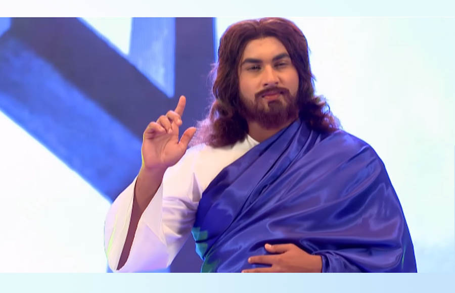 Pinku as Jesus Christ