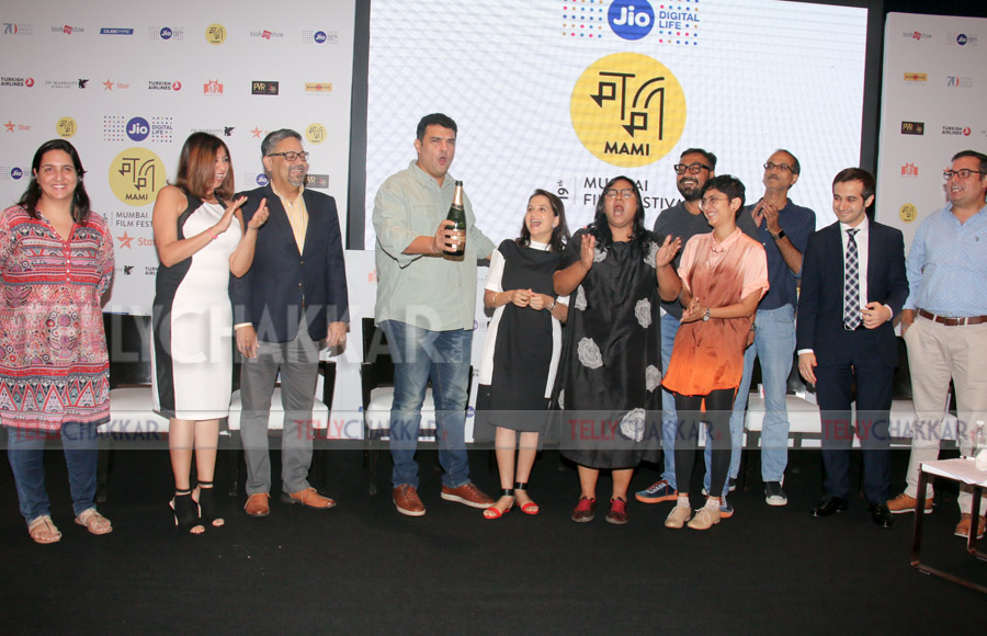 Siddarth Roy Kapur, Kiran Rao, Anupama Chopra, Rohan Sippy, Anurag Kashyap with team MAMI. 