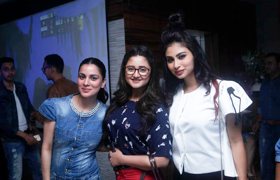  Shraddha Arya, Rashmi Desai and Mouni Roy