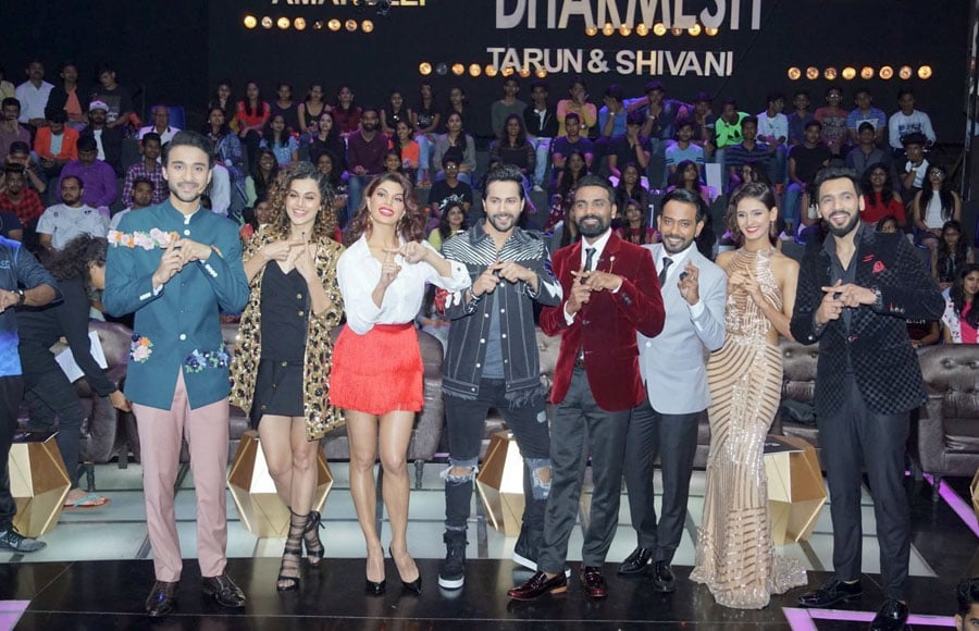 Raghav Juyal, Taapsee Pannu, Jacqueline Fernandez, Varun Dhawan, Remo D'souza, Dharmesh Yelande, Shakti Mohan and Punit Pathak