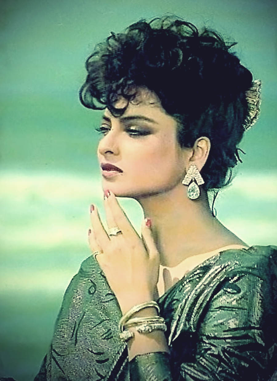 Rekha 