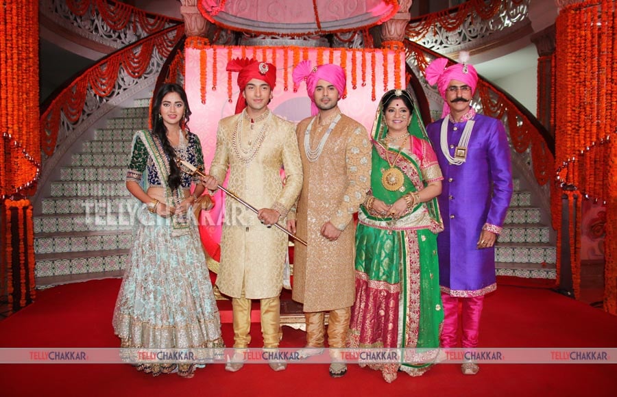 Tejaswi Prakash Wayangankar, Rohit Suchanti, Varun Jain, Aditi Deshpande &  Jiten Lalwani