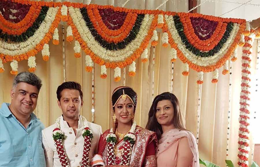 In pics: Vatsal Sheth and Ishita Dutta tie the knot! 