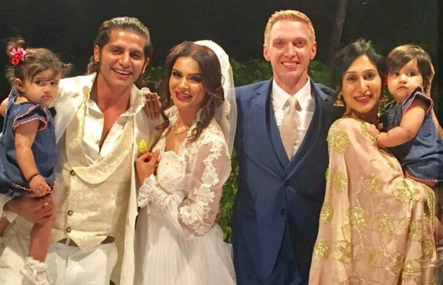 In pics: Aashka Goradia and Brent Goble's white wedding!