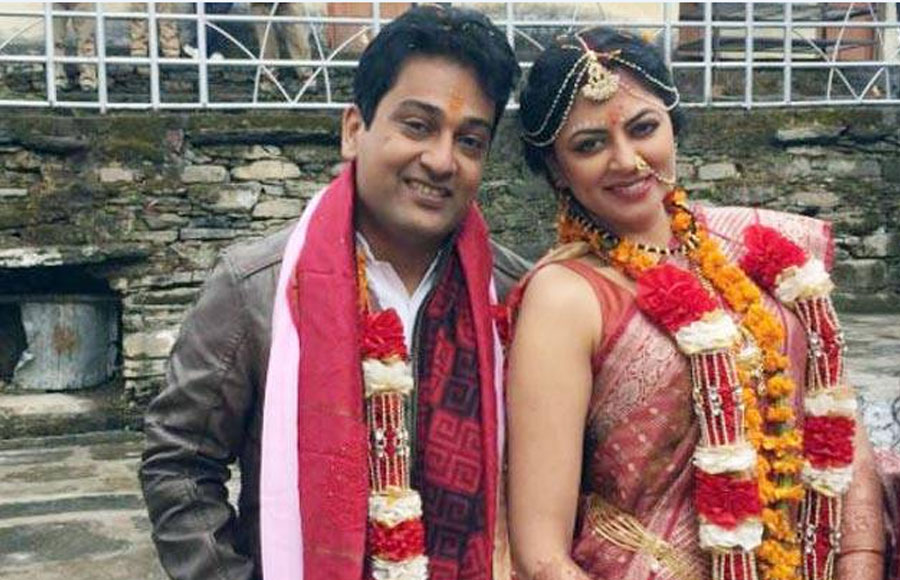 Kavita Kaushik-Ronnit Biswas (27 January 2017)