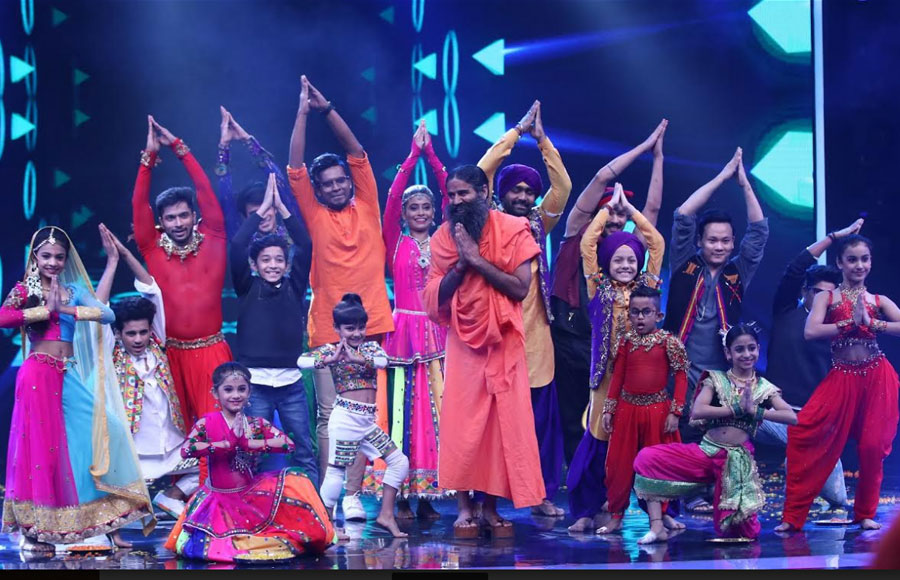 Baba Ramdev on the sets of Super Dancer 