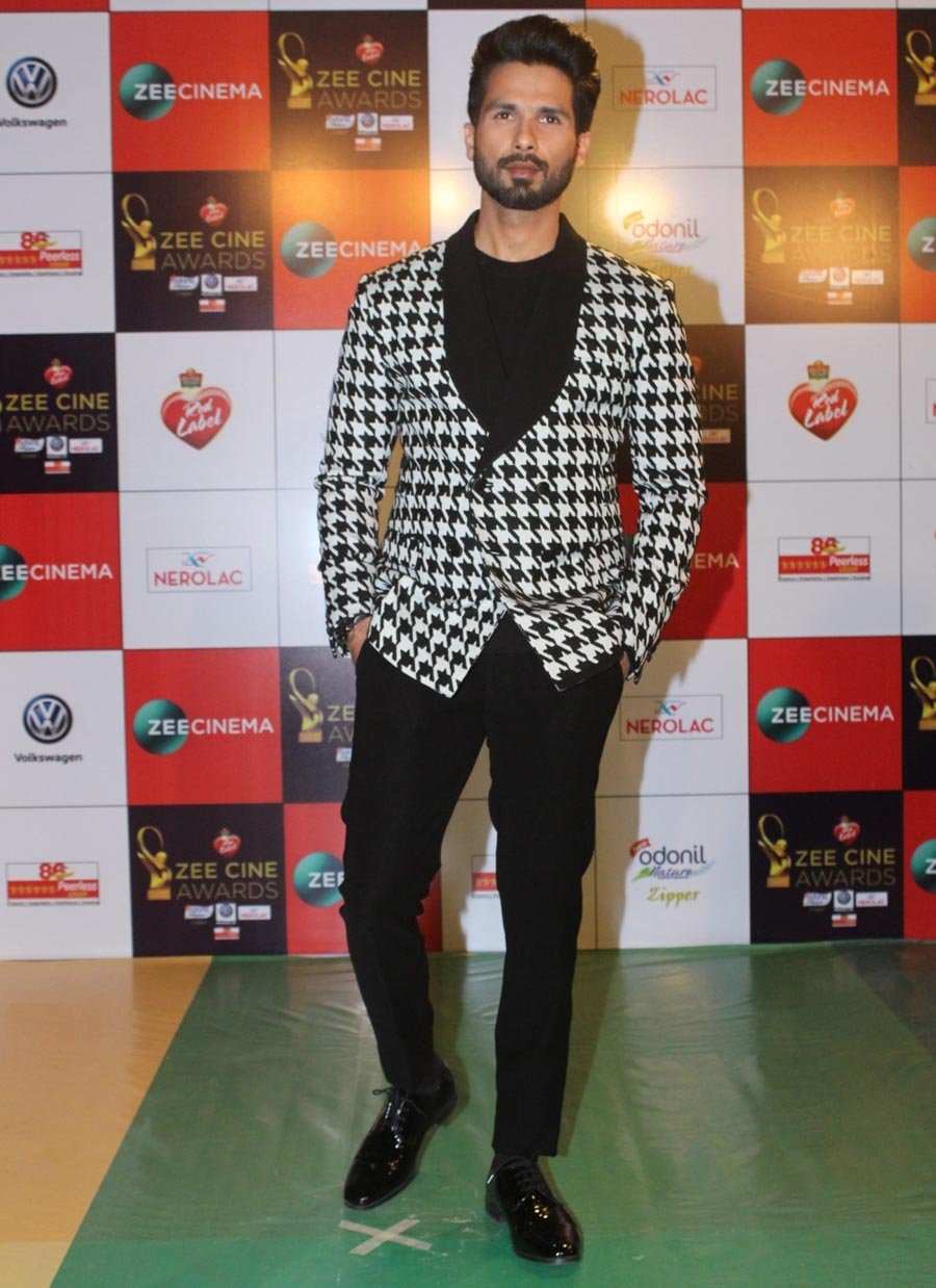 Celebs grace 'Zee Cine Awards 2018'