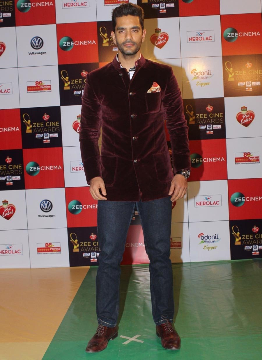 Celebs grace 'Zee Cine Awards 2018'