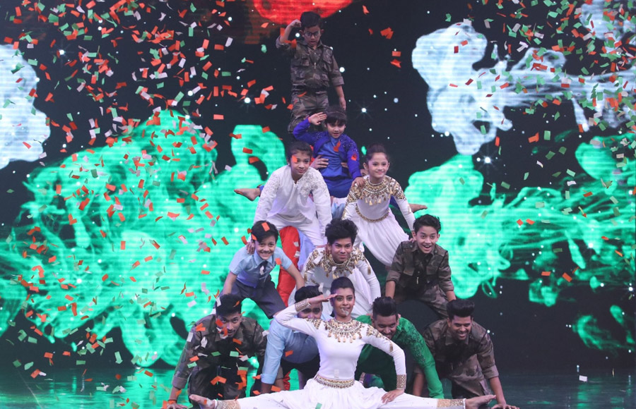 Sajid Khan celebrates Republic Day on the sets of Sony TV's Super Dancer