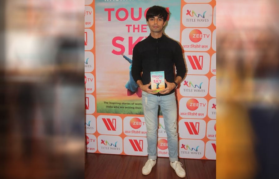 Zee TV actors at the book launch of  'Touch the Sky' 