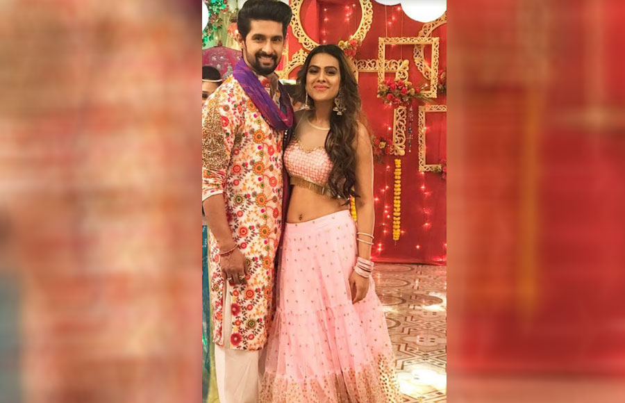 Ravi Dubey-Nia Sharma reunites for Zee TV's Aap Ke Aa Jaane Se