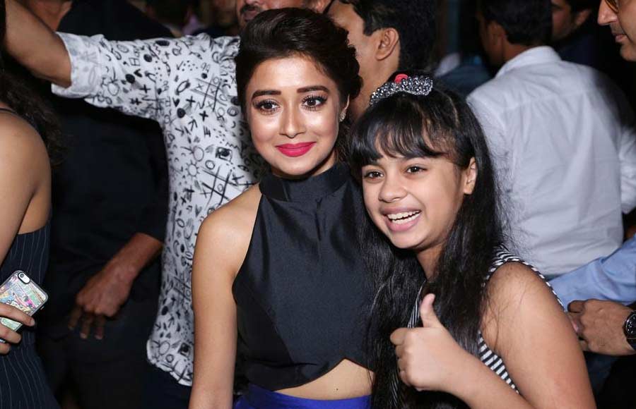 In pics: Shani's wrap-up party! 