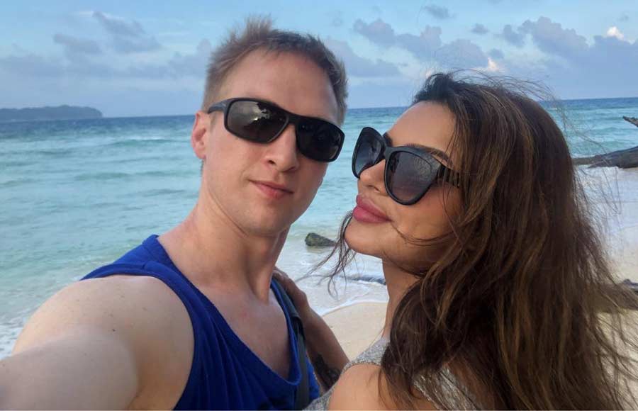 Brent-Aashka's breathtaking holiday pictures