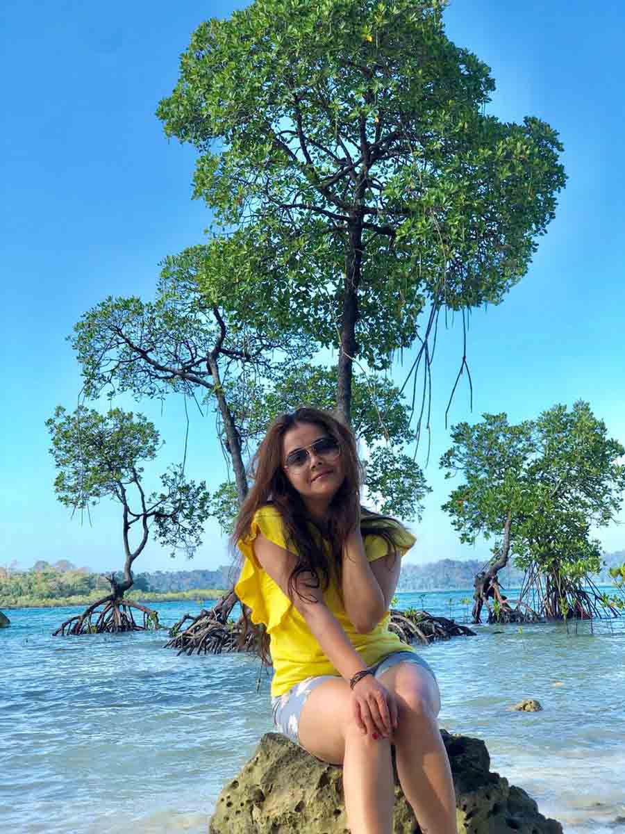 Devoleena Bhattacharjee - The perfect 'beach baby'