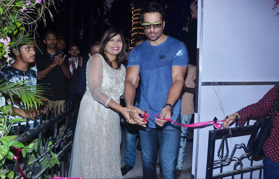 Celebs attend Lakme Salon launch 