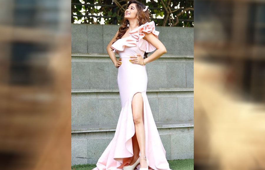 In pics: Tinaa Dattaa slays it like a diva! 