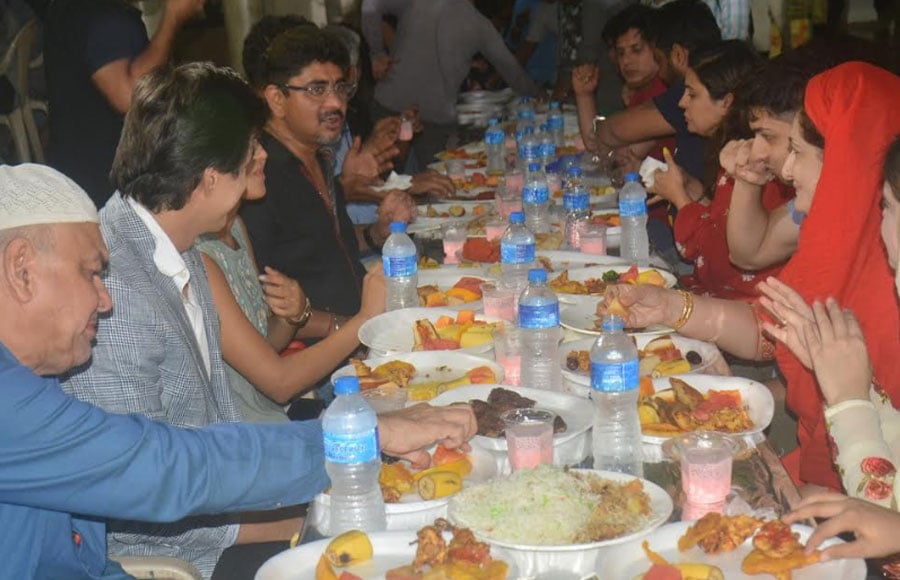  Iftaar celebration on the sets of Yeh Rishta 