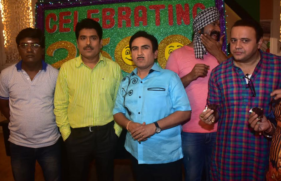 In pics: Taarak Mehta's 2500 episodes completion party