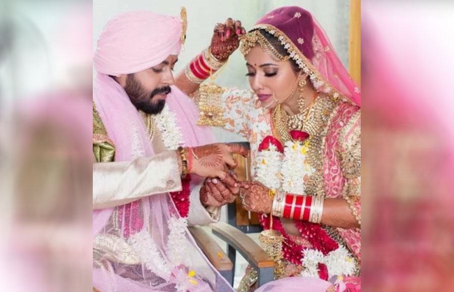 In pics: Ridheema Tiwari & Jaskaran Singh’s Punjabi wedding! 