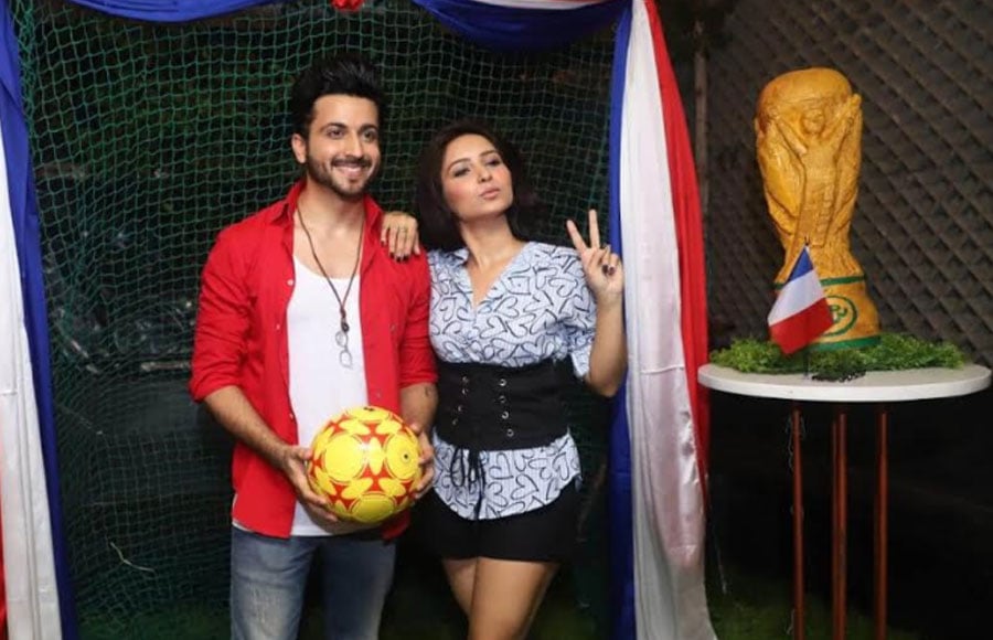 TV celebs enjoy watching Fifa finale! 