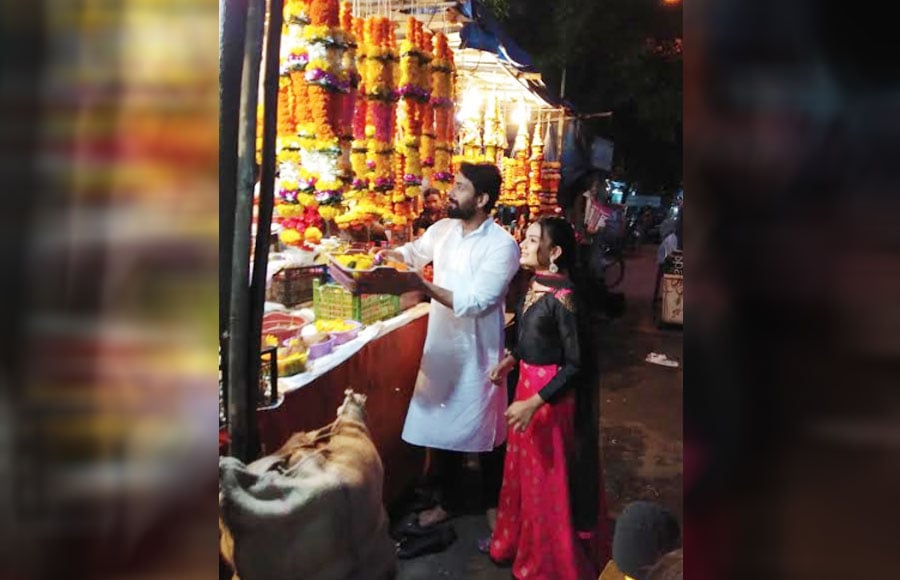 Abeer & Dhrisha seek blessings from Sai Baba on the occasion of Guru Purnima