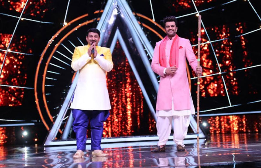 Independence Day celebration on the sets of Indian Idol 10 