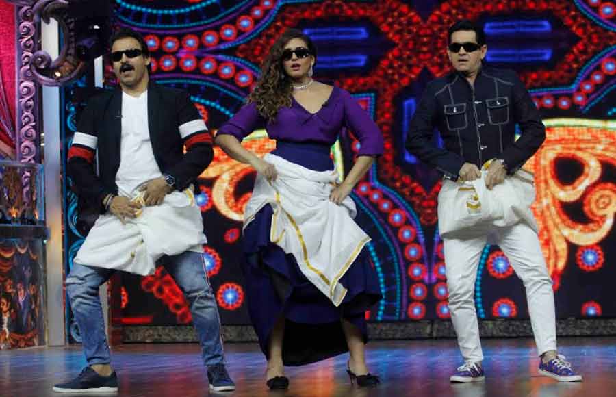 Vivek, Huma & Omung performs Lungi dance on India’s Best Dramebaaz 