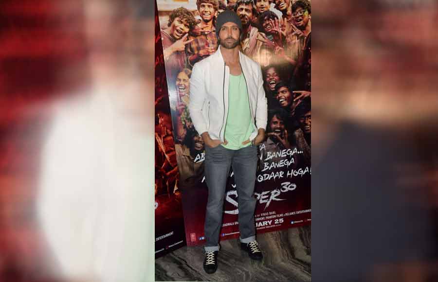 'Super 30' wrap-up party!