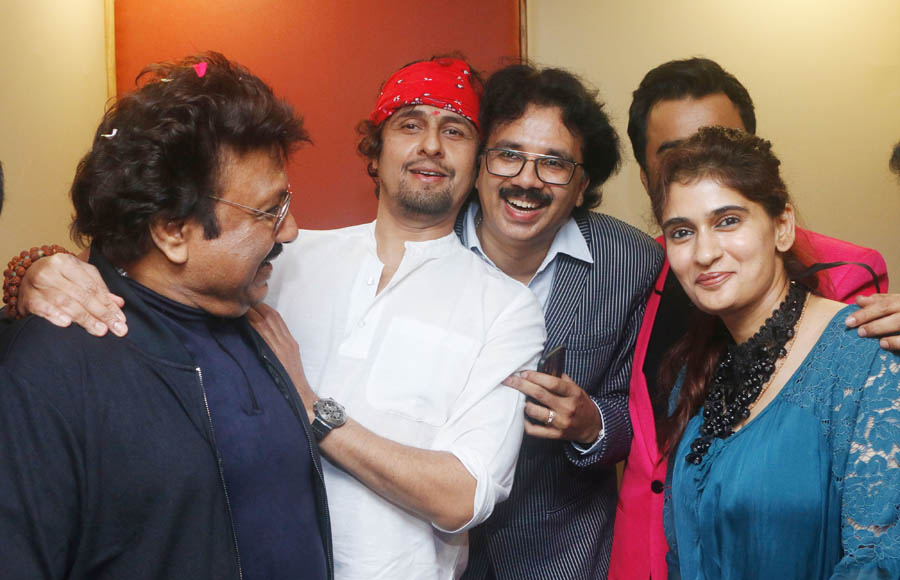 Sonu Nigam and Talat Aziz inaugurate Jeetu Shankar's Music Academy & Recording Studio