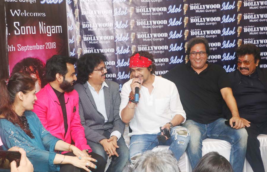 Sonu Nigam and Talat Aziz inaugurate Jeetu Shankar's Music Academy & Recording Studio