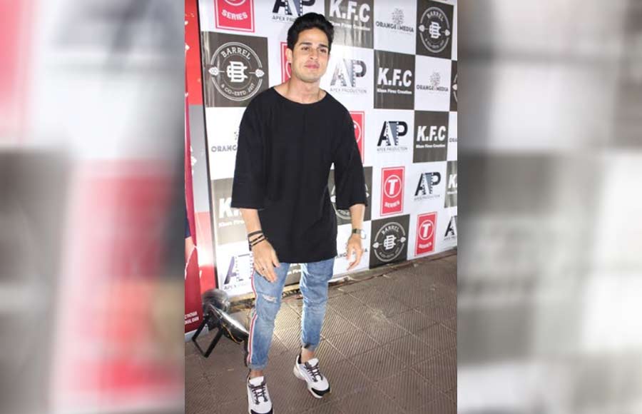 Priyank Sharma and Preetika Rao grace a music launch