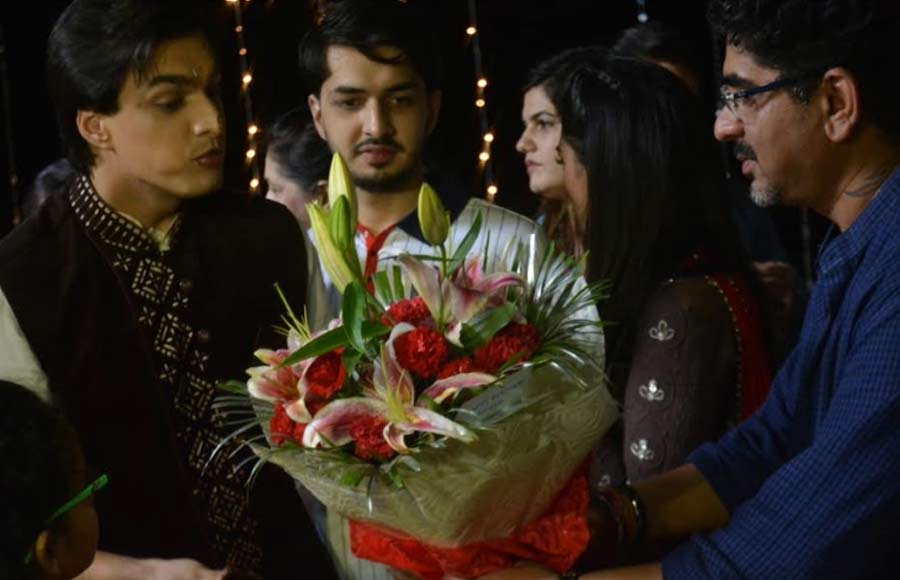 Mohsin Khan celebrates his birthday on the sets of Yeh Rishta 