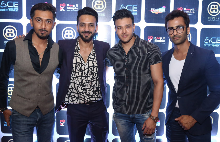 Popular TV celebs at the launch of a lounge 