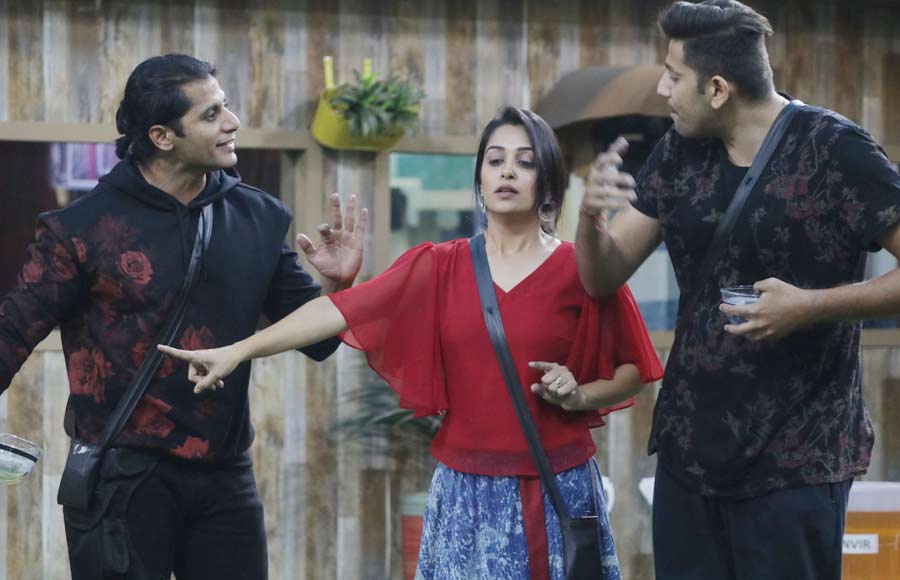 Captaincy task creates estranged environment in Bigg Boss 12 house