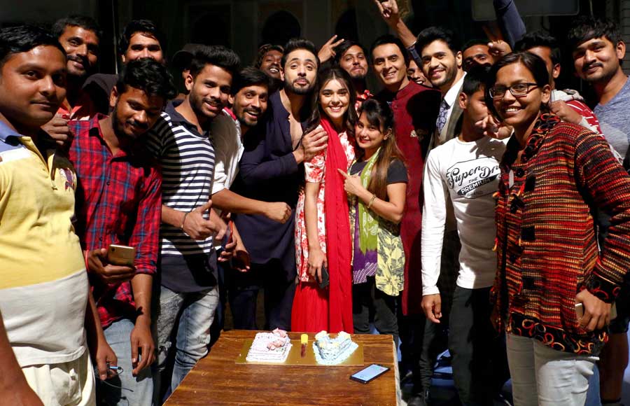 Adnan Khan and Eisha Singh celebrates their birthday on Ishq Subhanallah sets