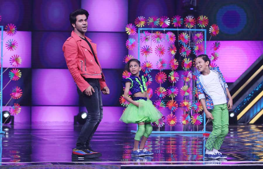 Ek Ladki Ko Dekha Toh Aisa Laga star cast graces Super Dancer Chapter 3