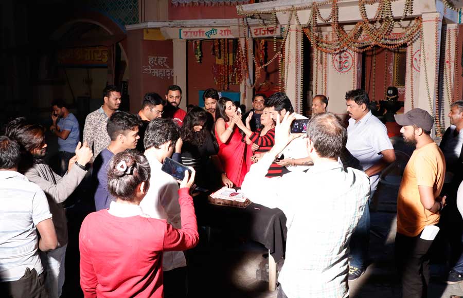 Main Maayke Chali Jaungi Tum Dekhte Rahiyo Celebrates 100 episodes celebrations