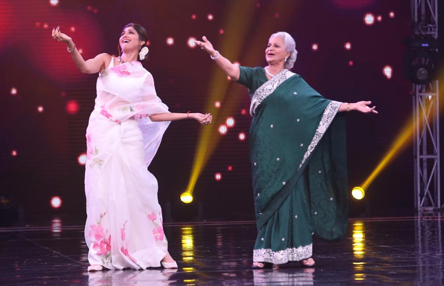 Veteran stars Asha Parekh and Waheeda Rehman grace Super Dancer 3