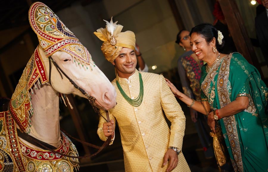 Ssharad Malhotra and Ripci Bhatia's wedding pictures